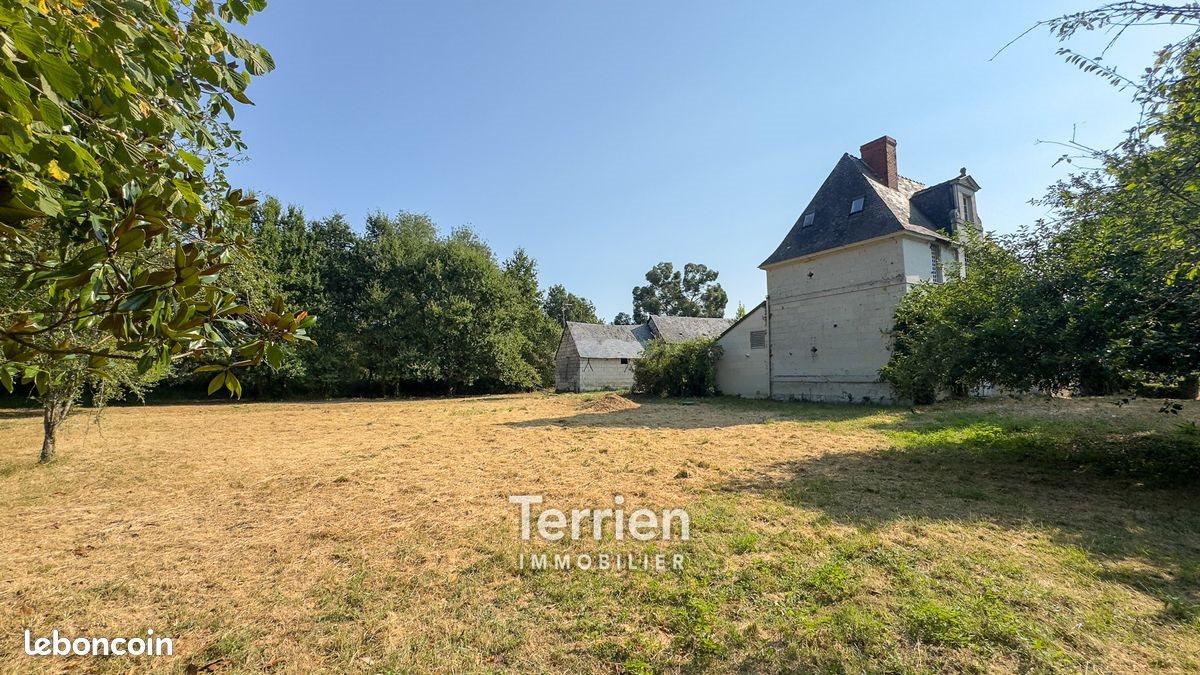 Maison à vendre, 216m², Soulaire-et-Bourg