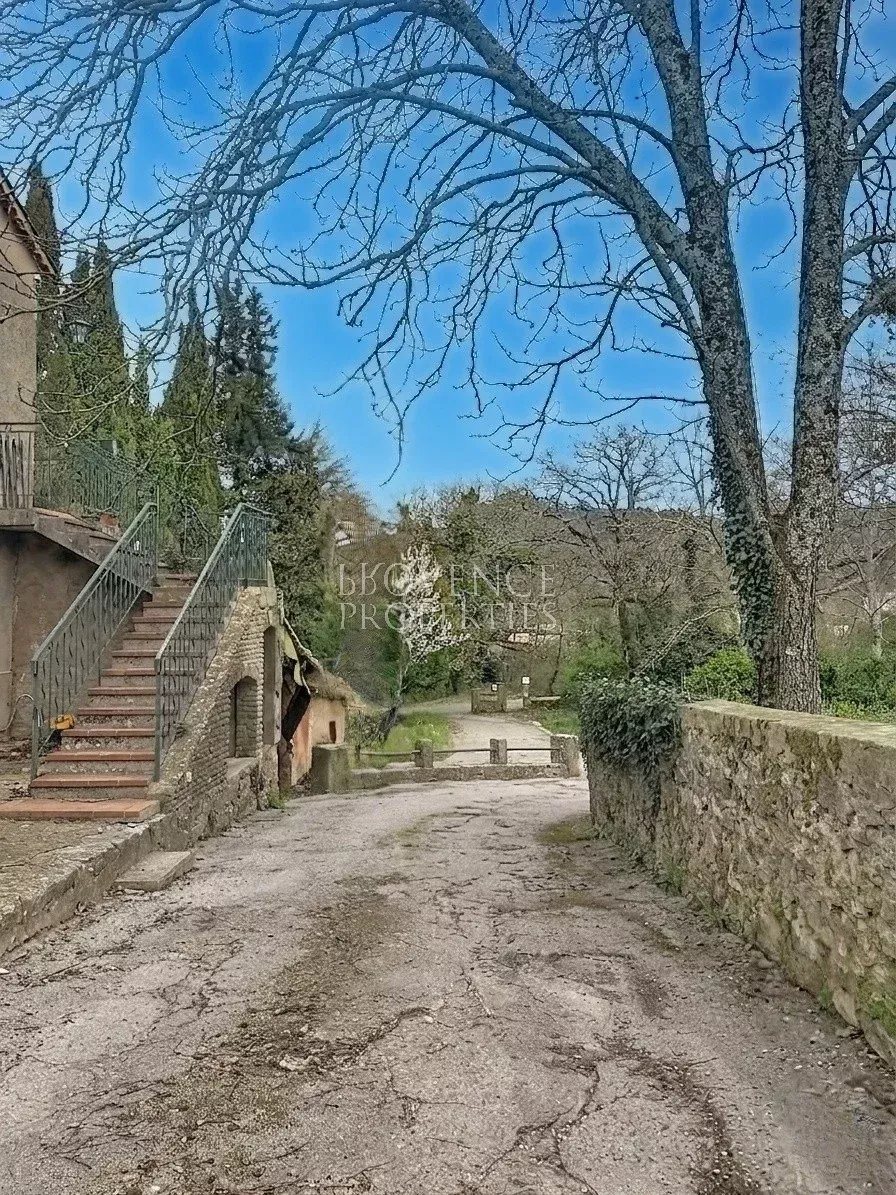 Maison à vendre, 170m², Mazaugues