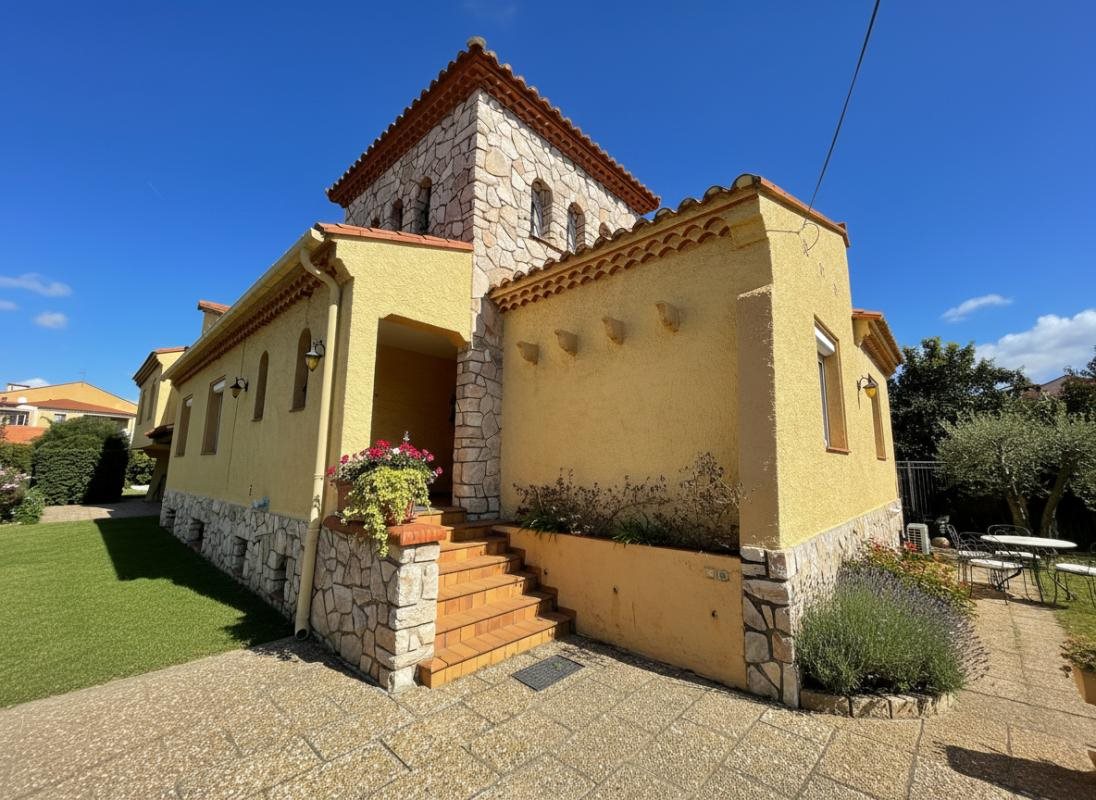 Maison à vendre, 400m², Elne