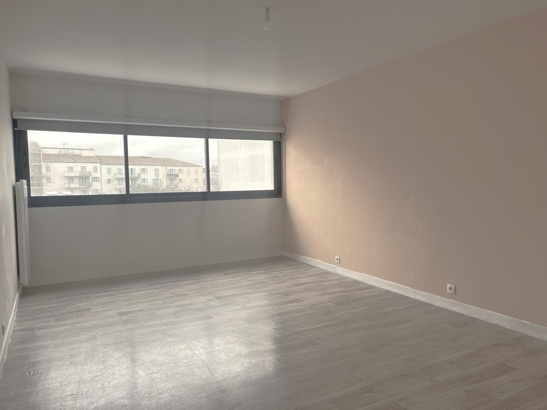 Appartement à vendre, 35m², Rochefort