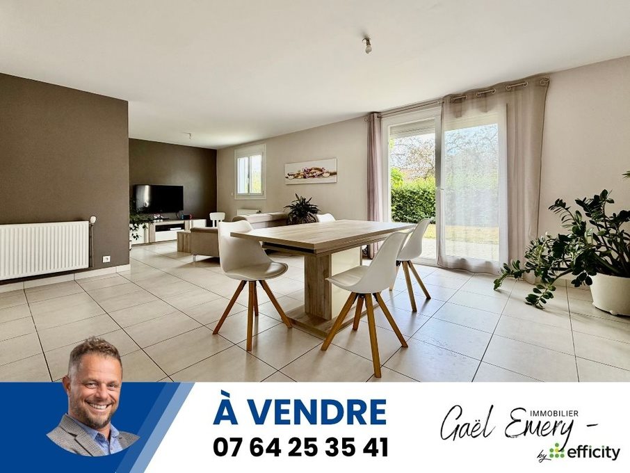Maison à vendre, 120m², Saint-Pavace