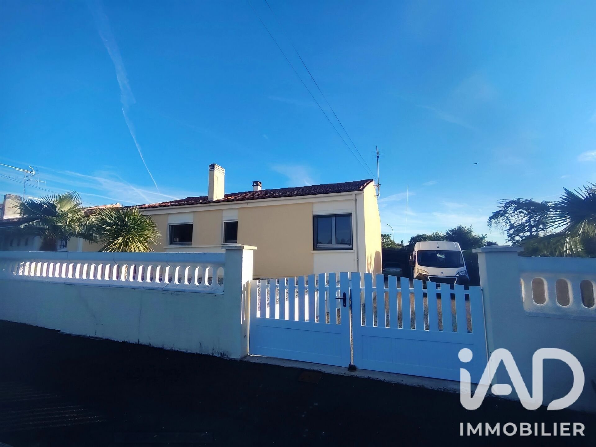 Maison à vendre, 74m², Châteaubernard