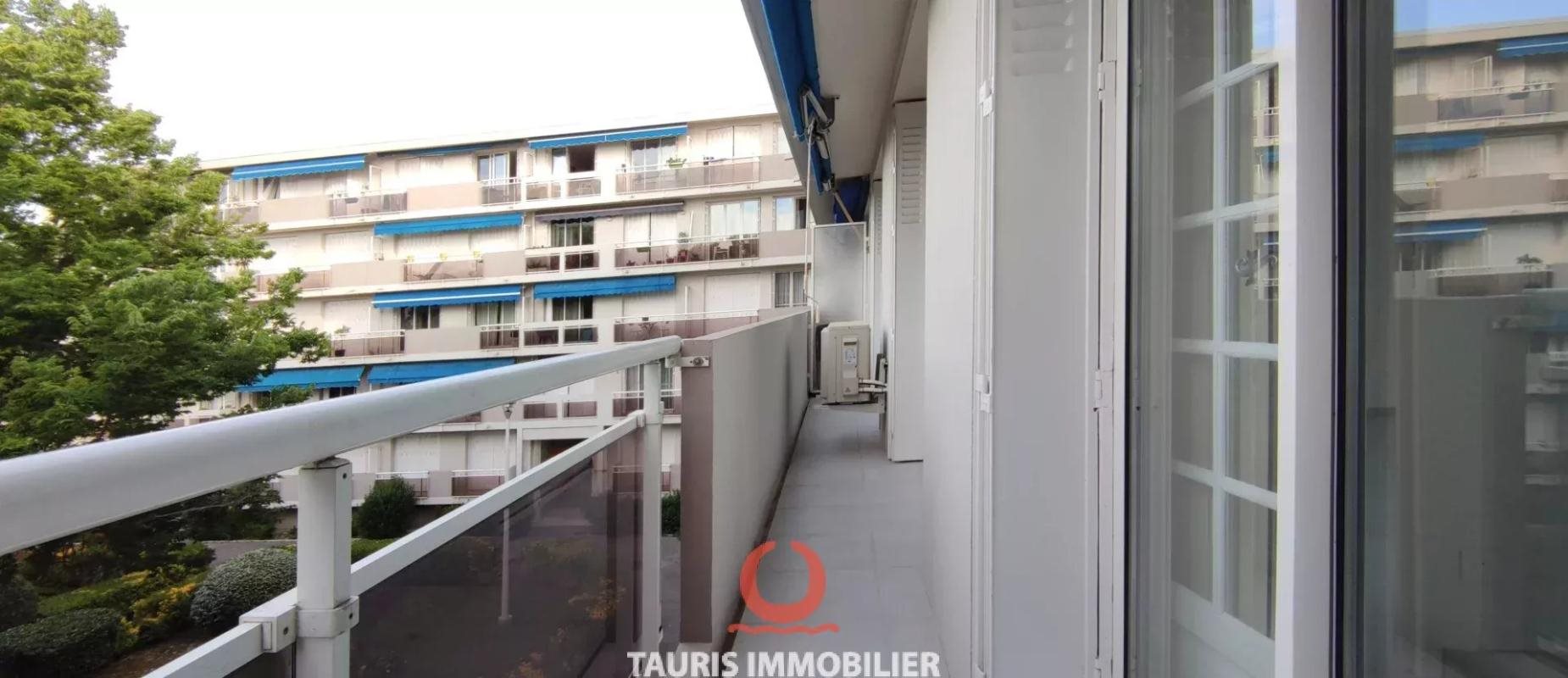 Appartement à louer, 67m², Marseille 9ème