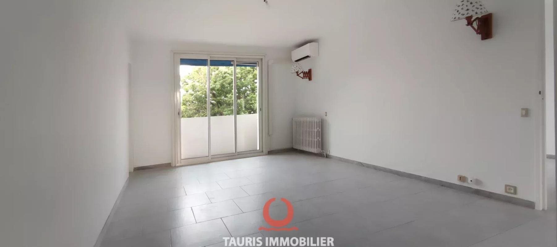 Appartement à louer, 67m², Marseille 9ème
