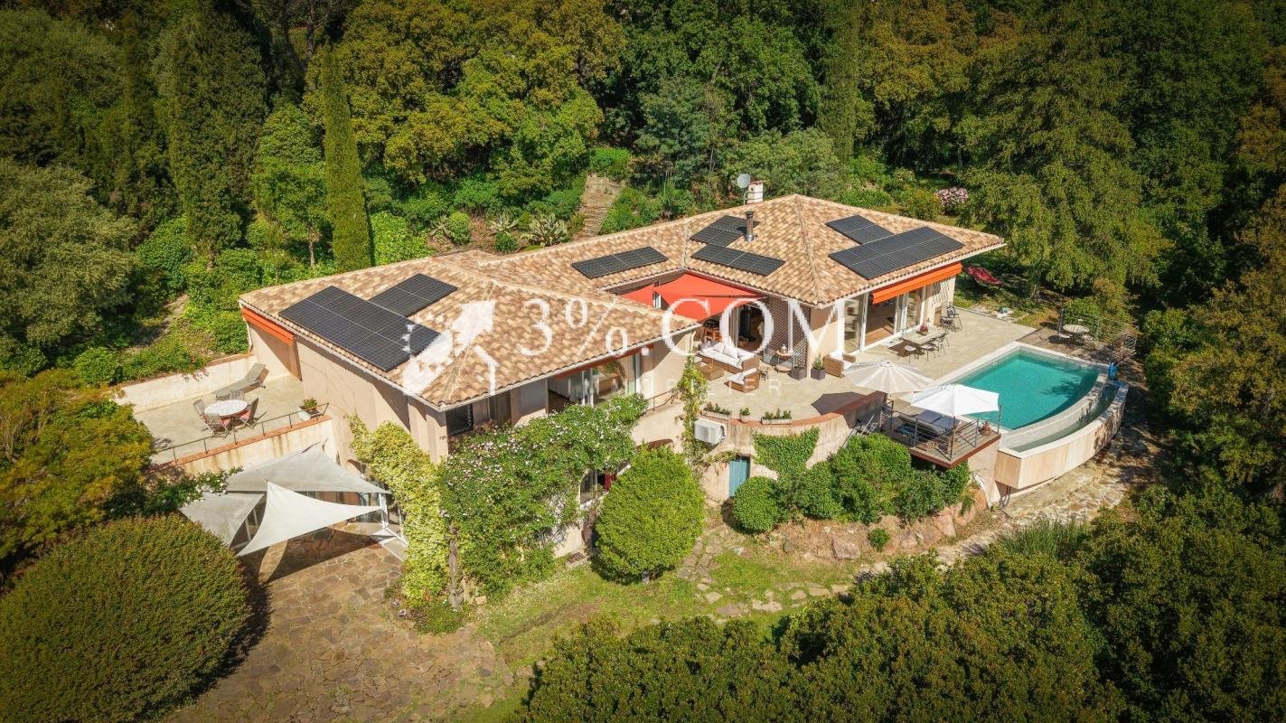 Maison à vendre, 254m², Les Adrets-de-l'Estérel