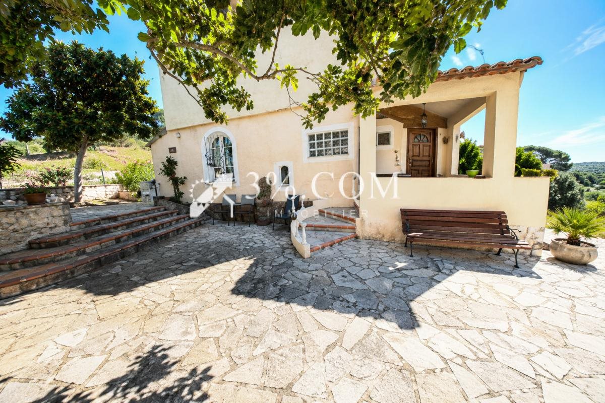 Maison à vendre, 100m², Saint-Raphaël