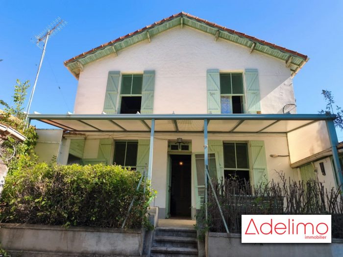 Maison à vendre, 64m², Nîmes