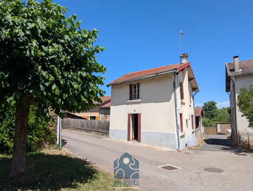 Maison 3 pièces 53 m² · à Arlanc · 53 m² · 28 000 €