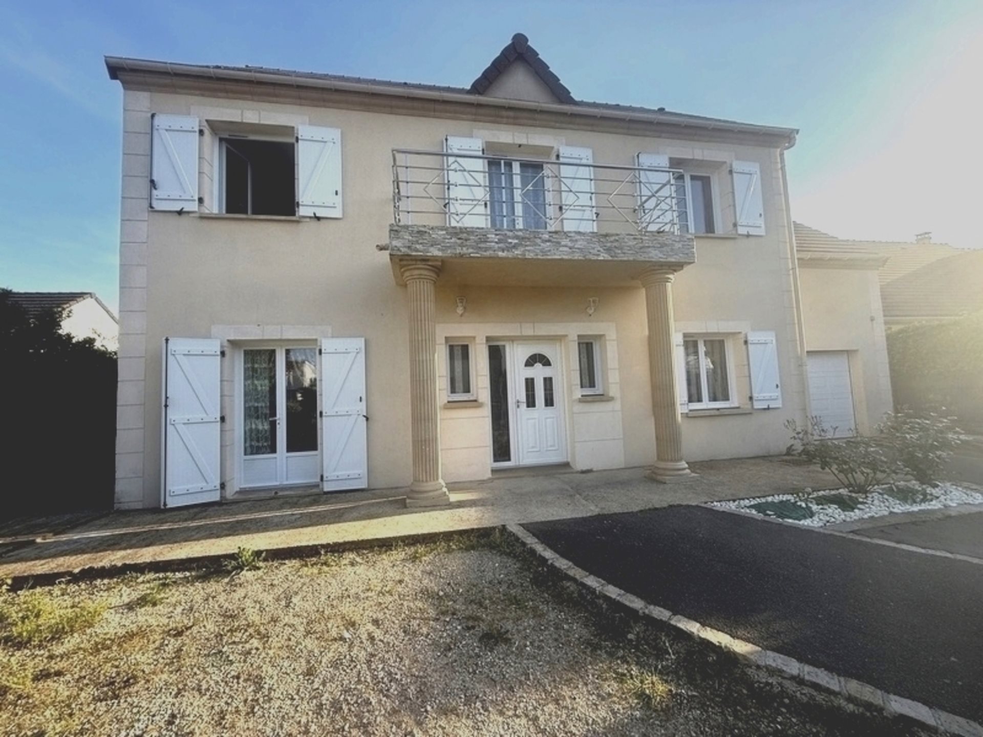 Maison à vendre, 170m², Barjouville