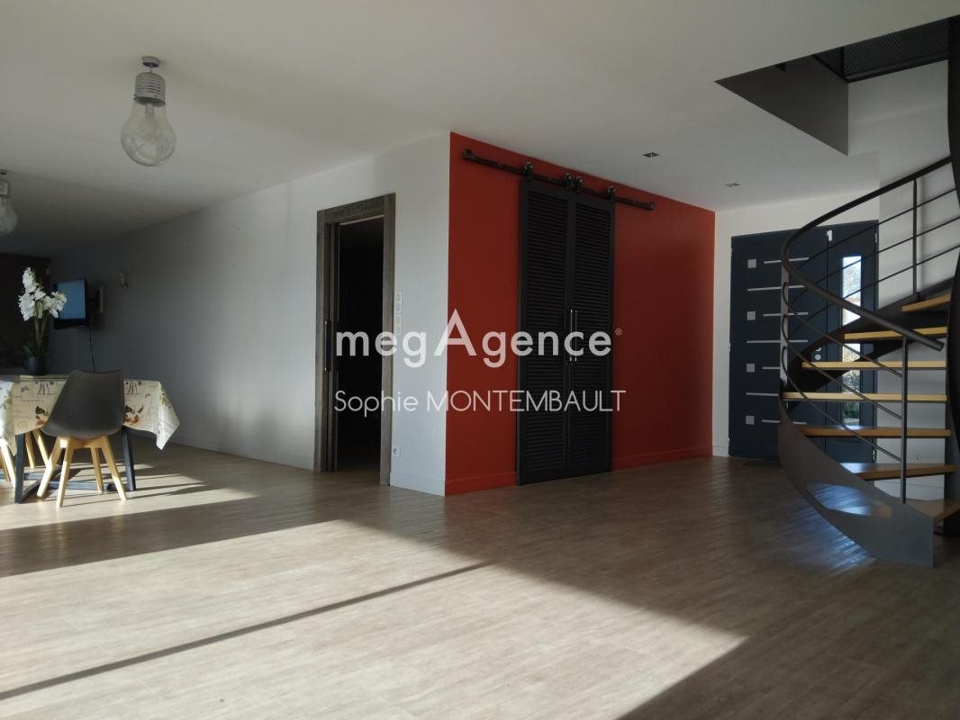 Maison à vendre, 235m², Mondoubleau