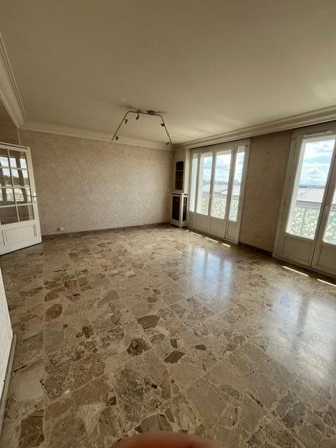 Appartement à vendre, 65m², Vénissieux