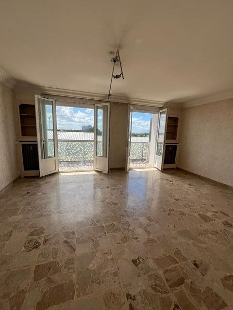 Appartement à vendre, 65m², Vénissieux