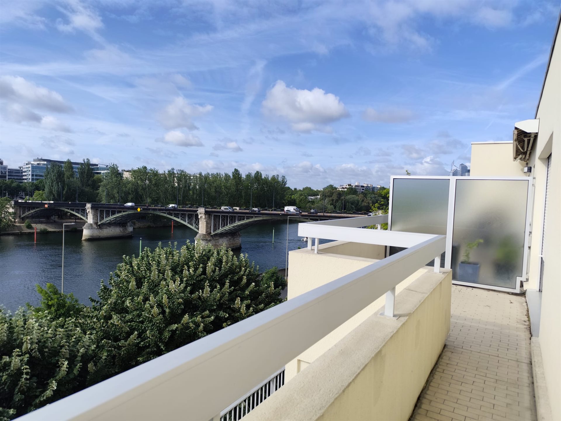 Appartement à louer, 46m², Courbevoie