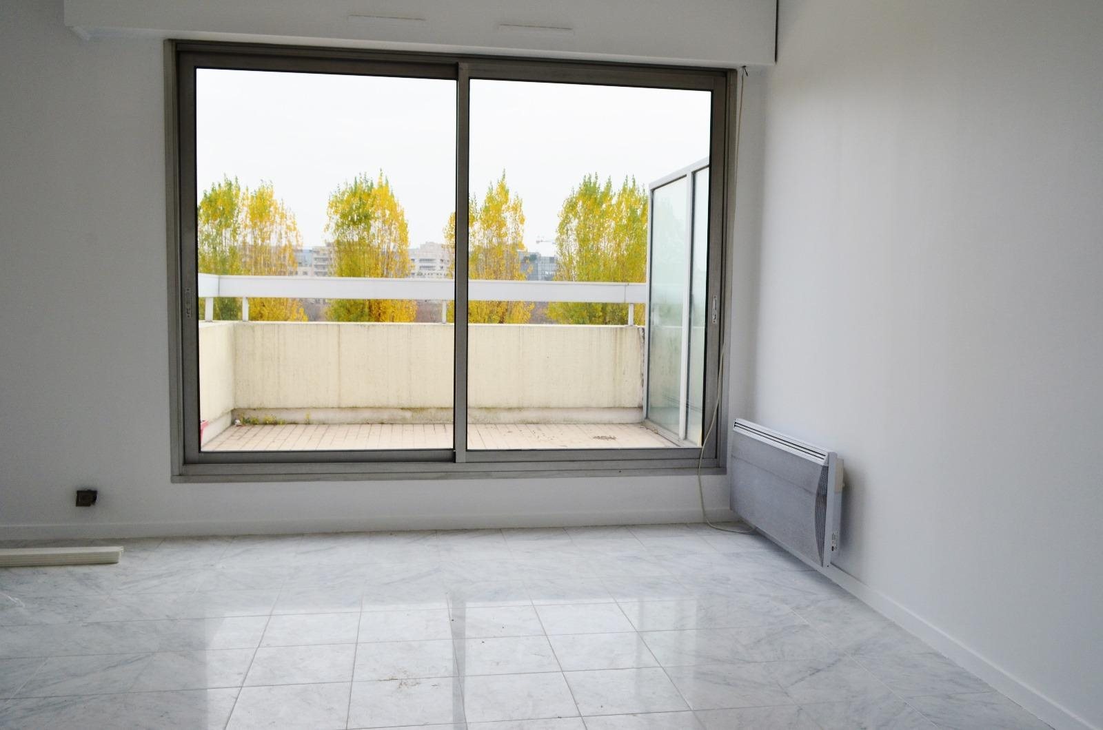 Appartement à louer, 46m², Courbevoie