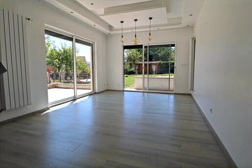 Maison 5 pièces 93 m² · à Coteaux du Lizon · 93 m² · 199 000 €