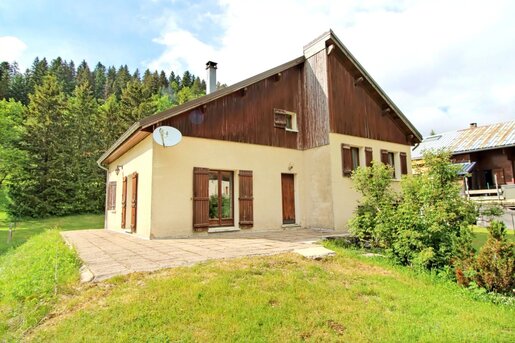 Maison 6 pièces 145 m² · à Prémanon · 145 m² · 420 000 €