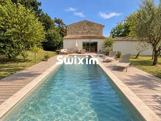 Maison 8 pièces 256 m² · à Montélimar · 256 m² · 790 000 €