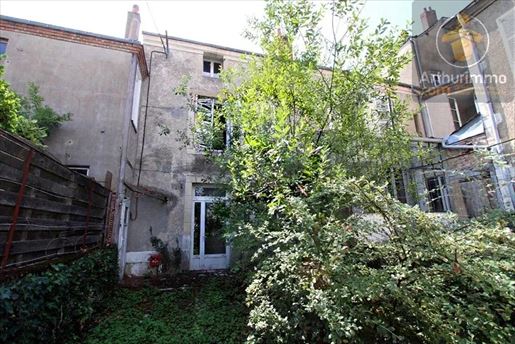 Maison 11 pièces 150 m² · à Beaugency · 150 m² · 138 500 €