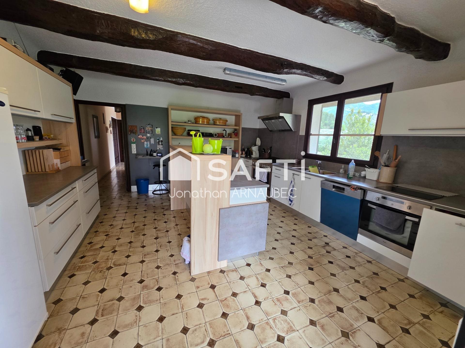 Maison à vendre, 400m², La Motte-du-Caire