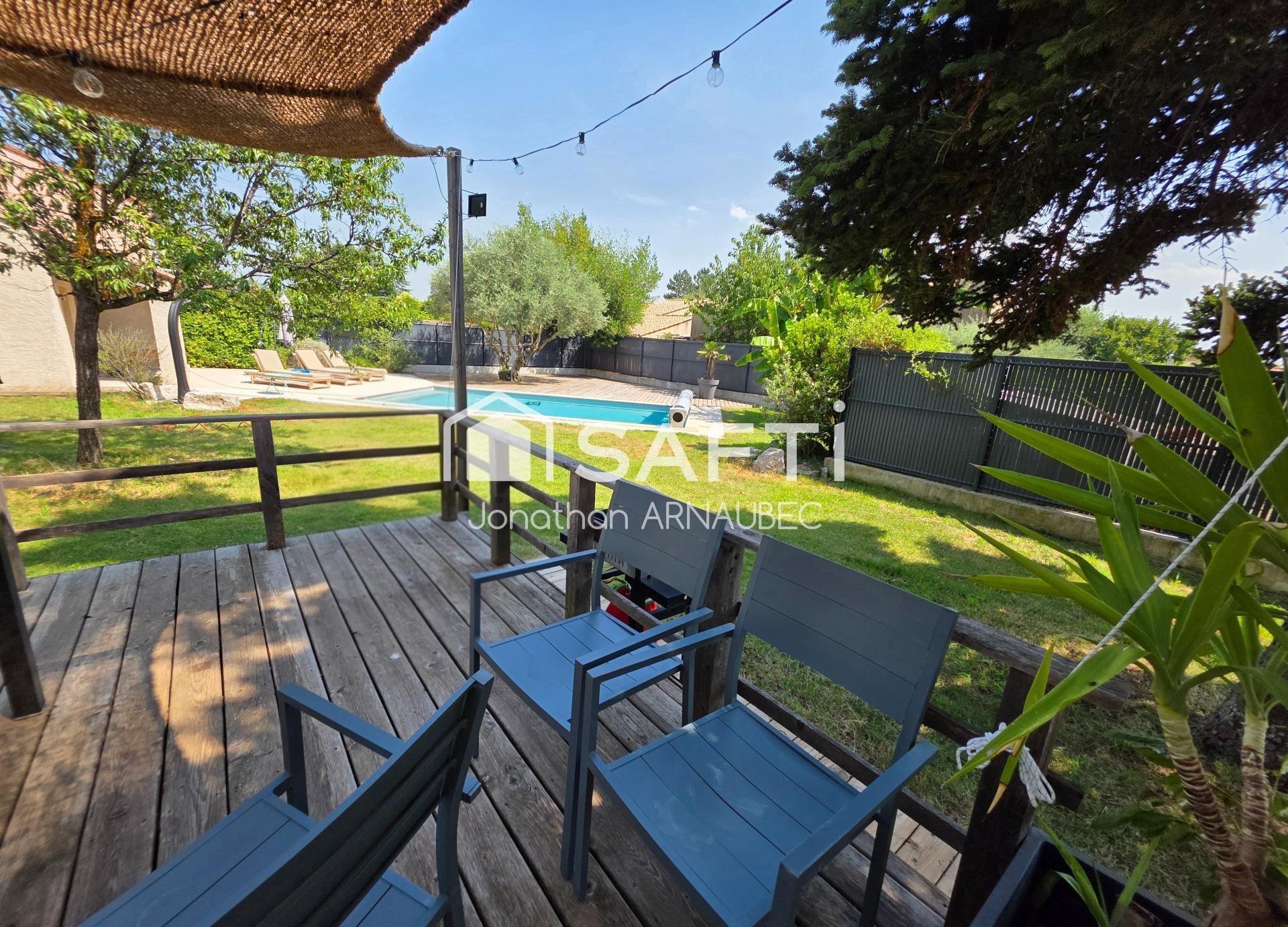 Maison à vendre, 250m², La Brillanne