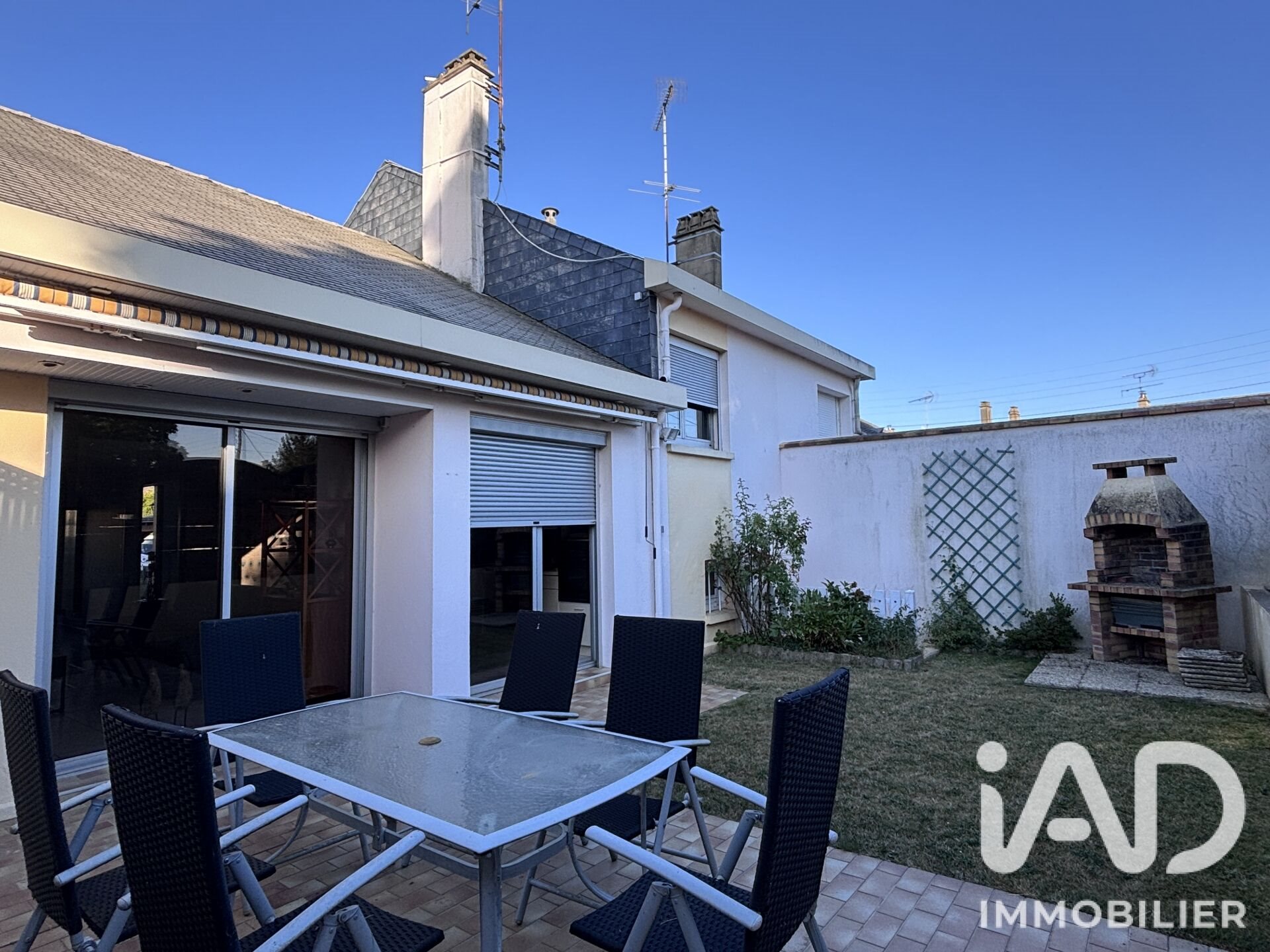 Maison à vendre, 71m², Ernée