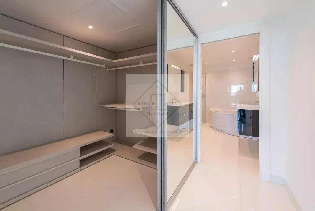 Appartement à vendre, 98m², Roquebrune-Cap-Martin