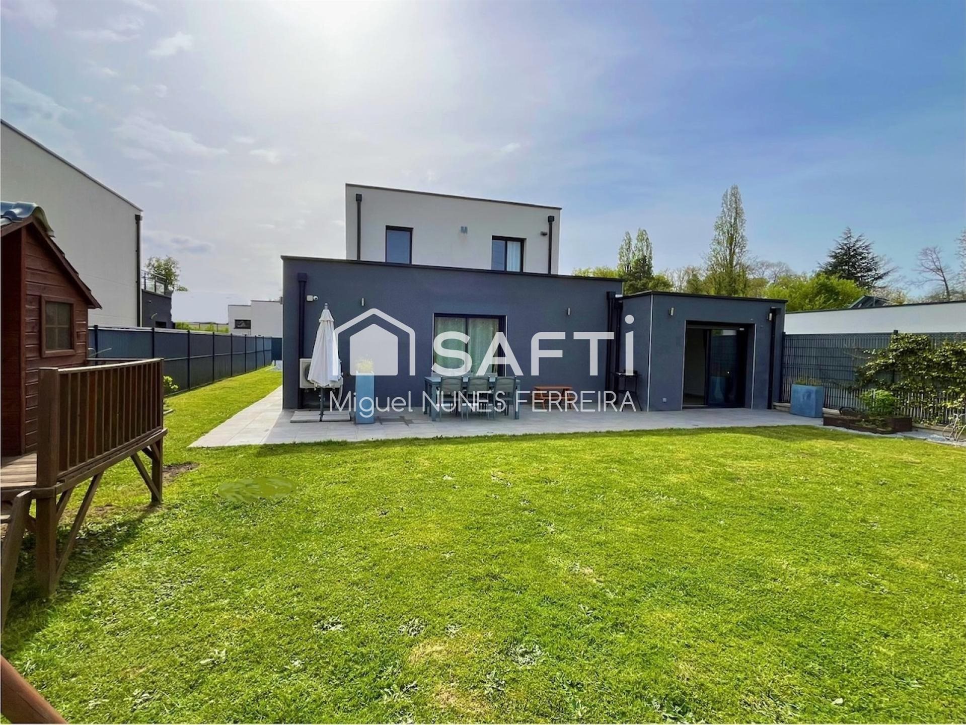 Maison à vendre, 168m², Grand-Couronne