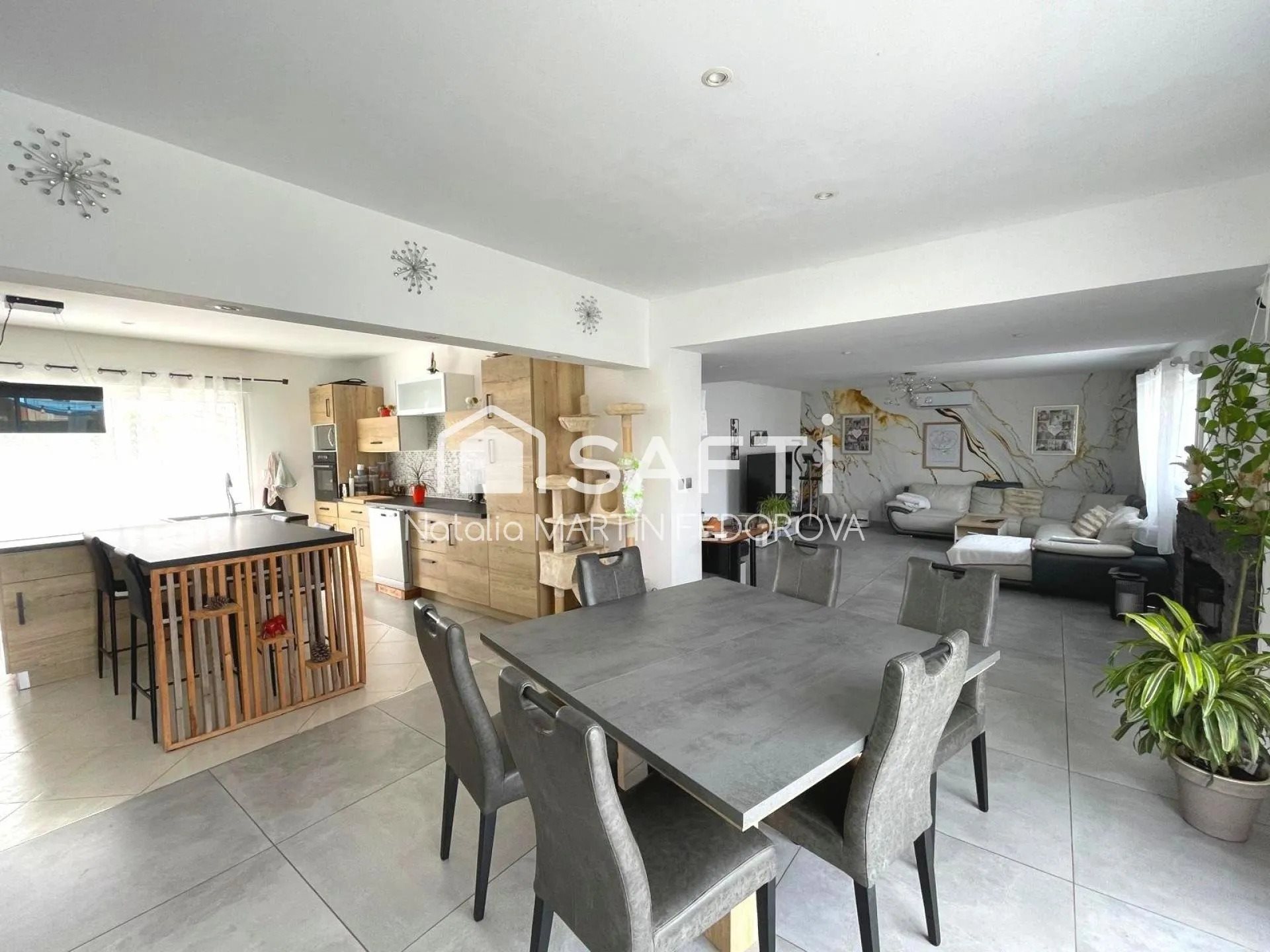Maison à vendre, 138m², Lézignan-la-Cèbe