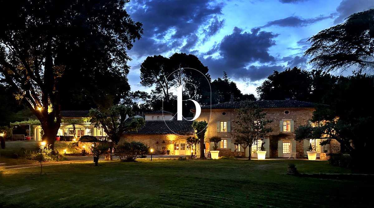 Maison à vendre, 520m², Aiguèze