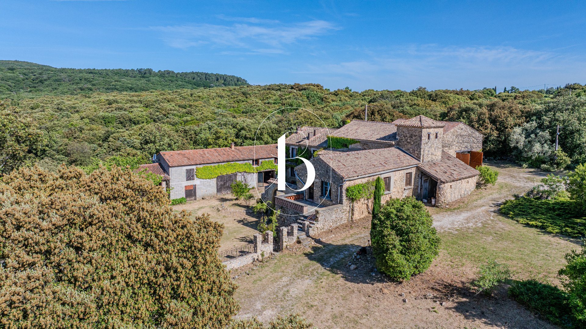 Maison à vendre, 270m², Goudargues