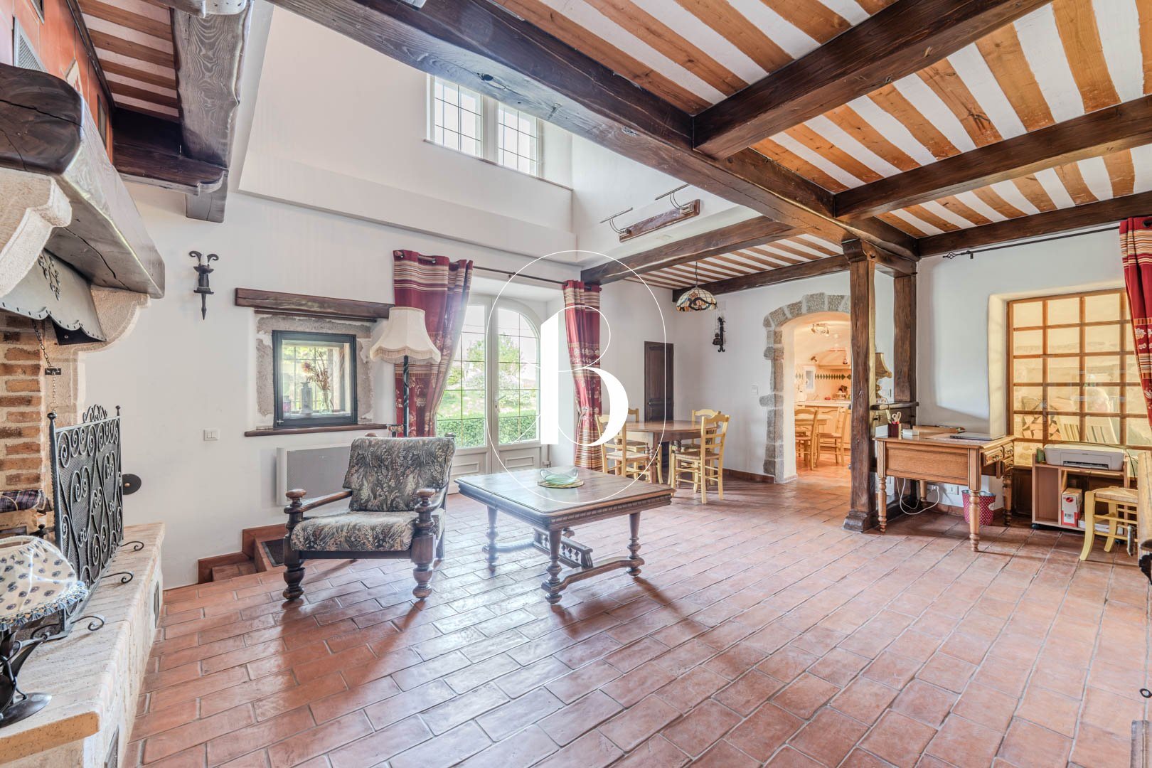 Maison à vendre, 220m², Barjac