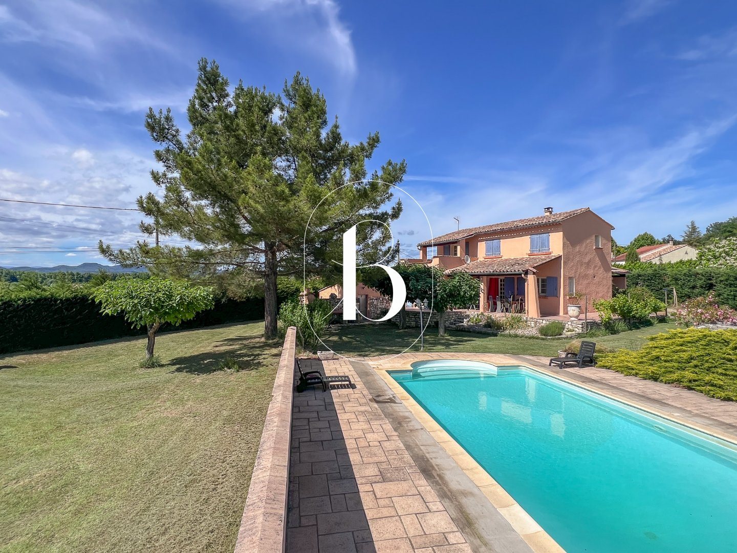 Maison à vendre, 120m², Barjac