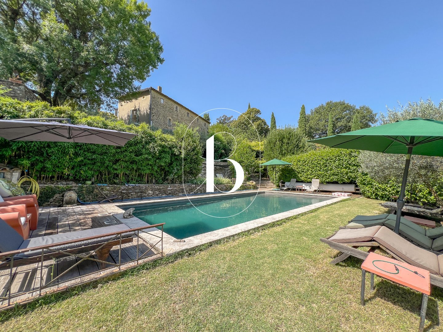 Maison à vendre, 360m², Goudargues