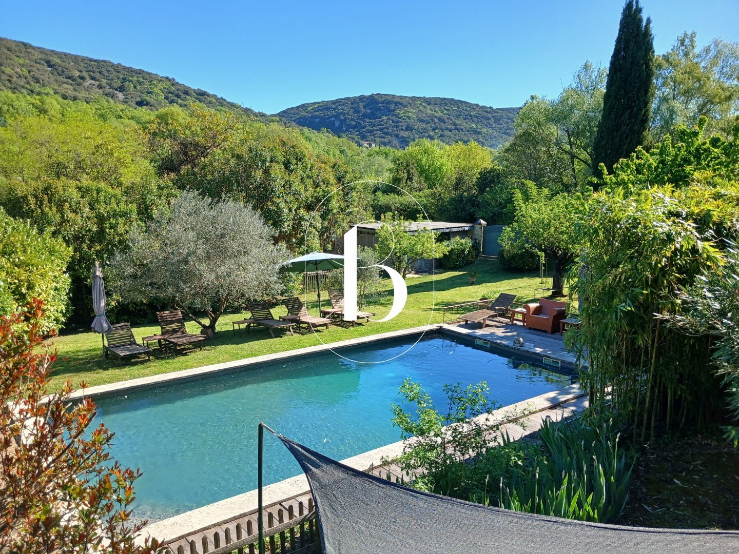 Maison à vendre, 360m², Goudargues