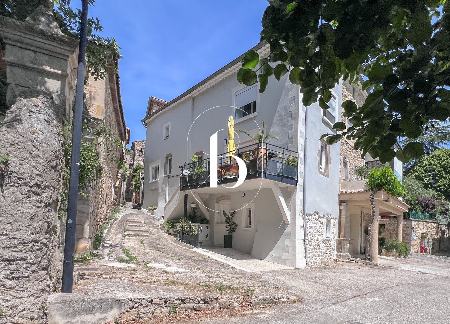 Maison à vendre, 109m², Saint-Sauveur-de-Cruzières
