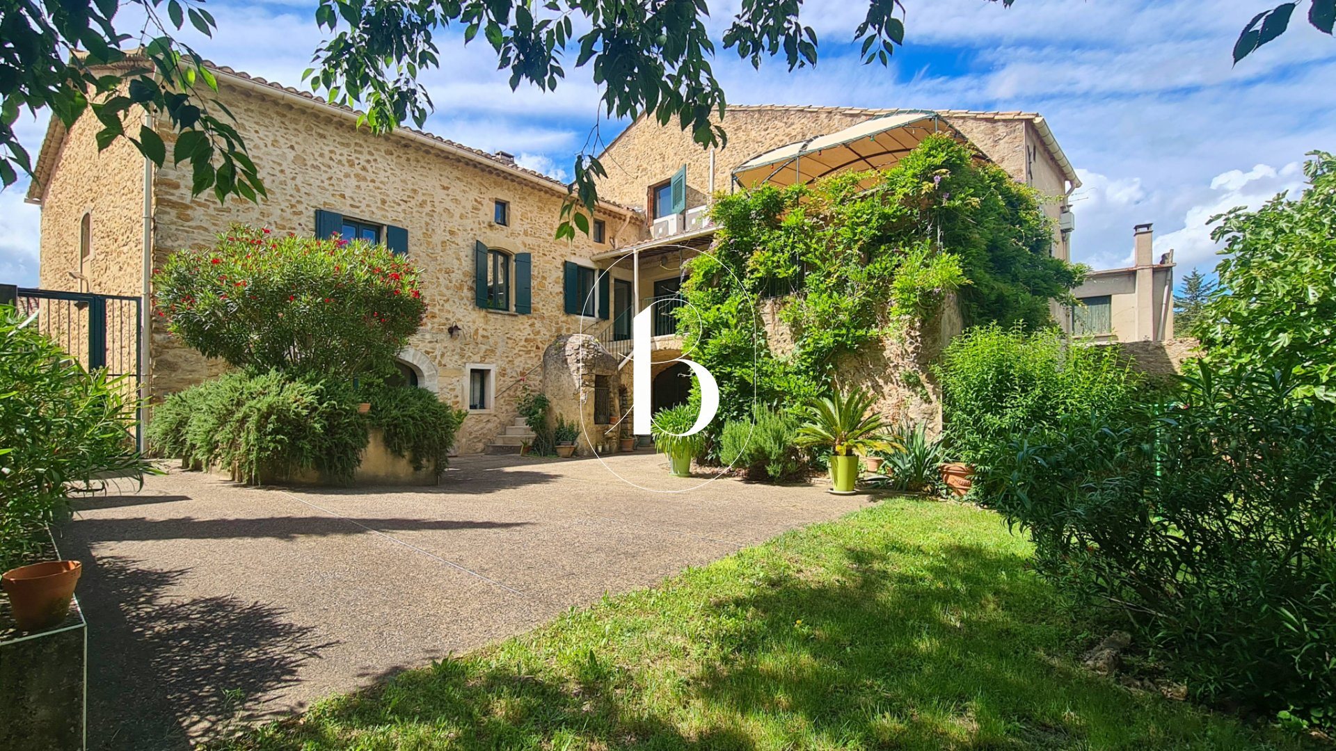 Maison à vendre, 310m², Goudargues