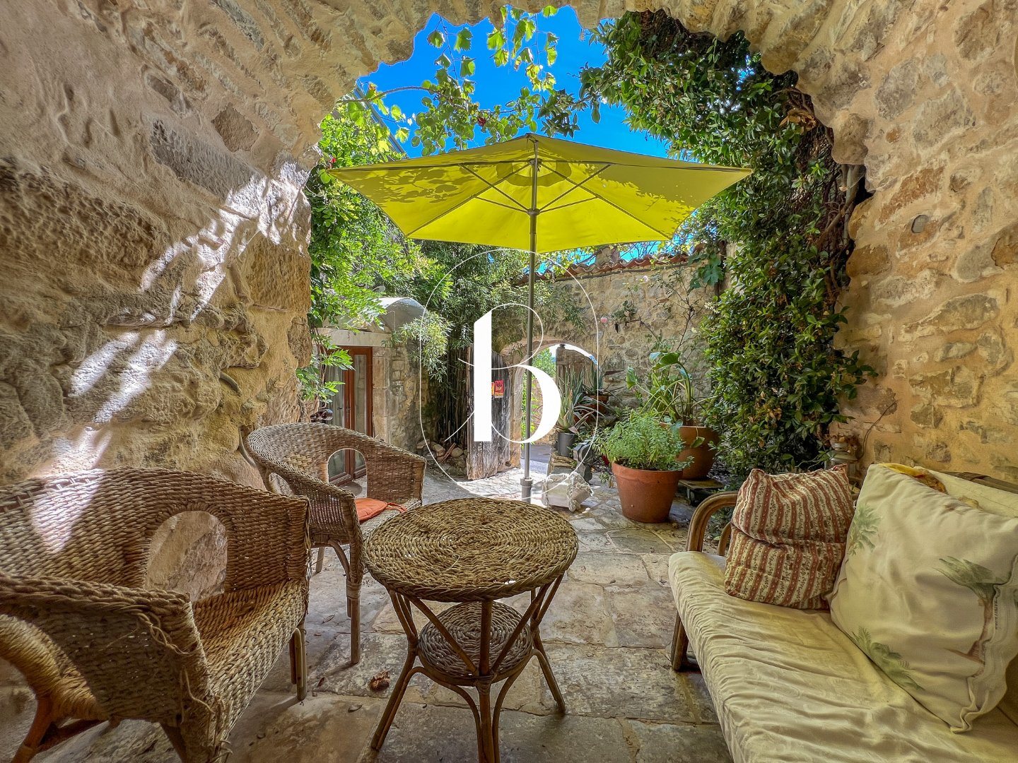 Maison à vendre, 140m², Barjac