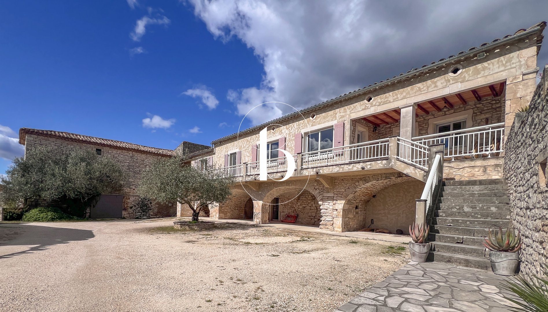 Maison à vendre, 170m², Orgnac-l'Aven