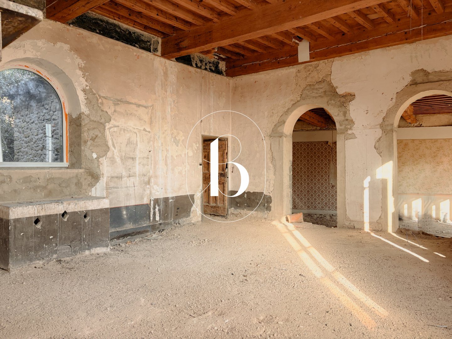 Maison à vendre, 250m², Saint-Julien-de-Peyrolas