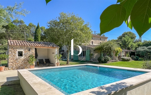 Maison 5 pièces 140 m² · à Uzès · 140 m² · 559 000 €