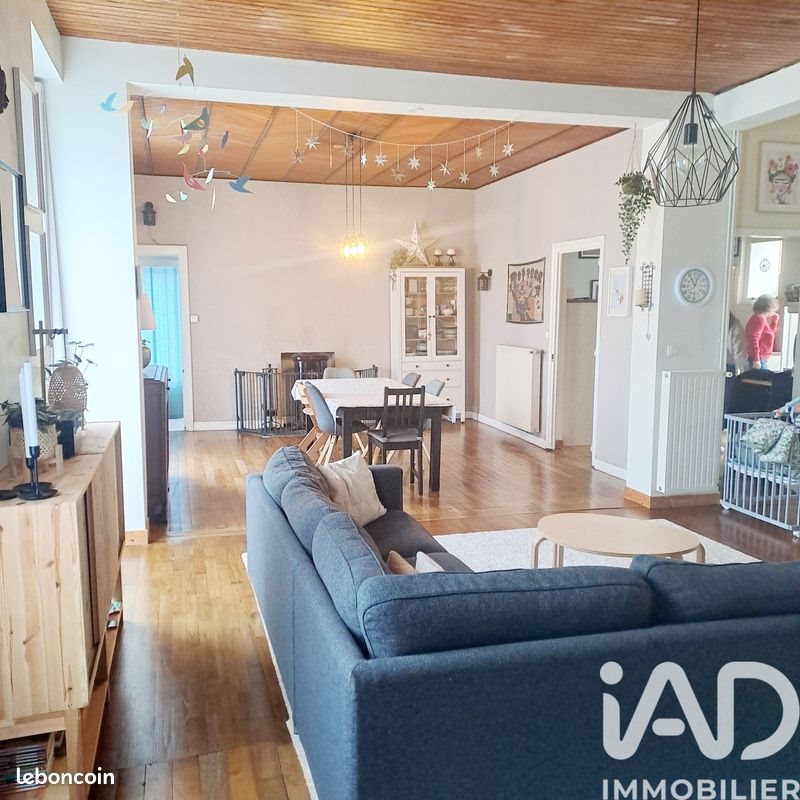 Maison à vendre, 178m², Saint-Gildas-des-Bois