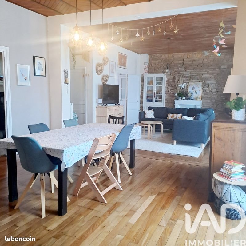 Maison à vendre, 178m², Saint-Gildas-des-Bois
