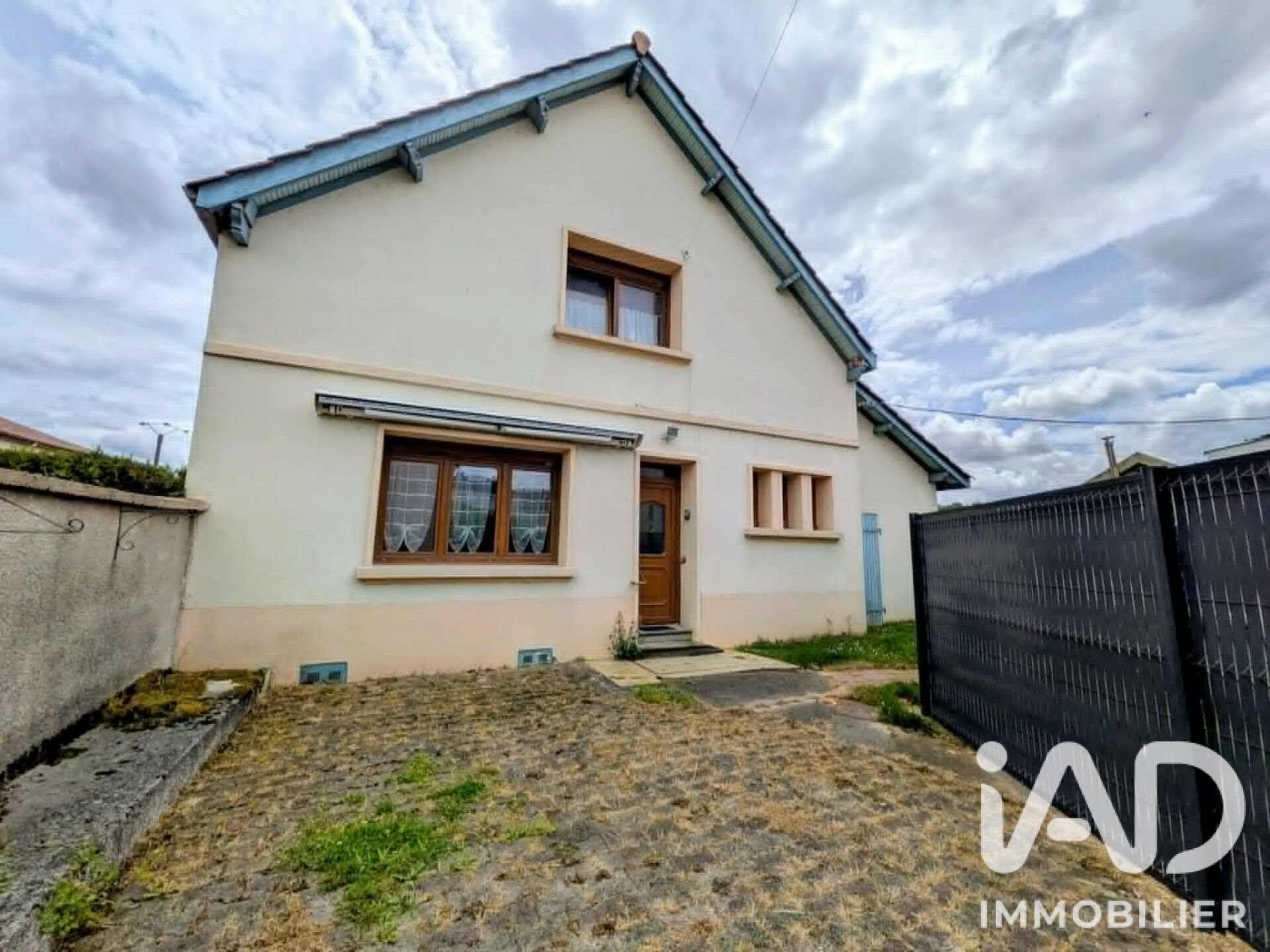 Maison à vendre, 102m², Dugny-sur-Meuse