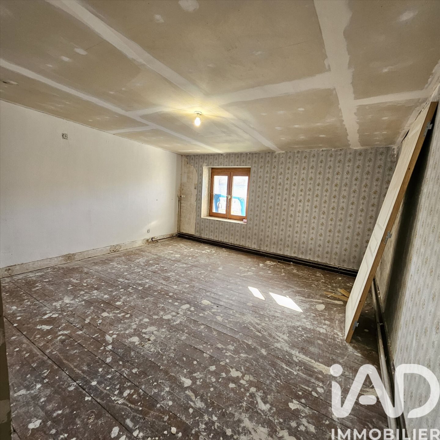 Maison à vendre, 141m², Sivry-sur-Meuse