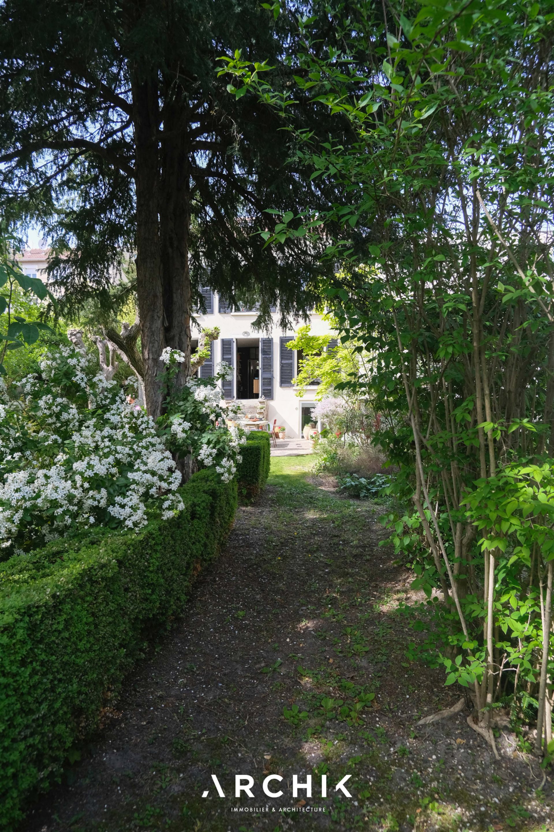 Maison à vendre, 231m², Roanne