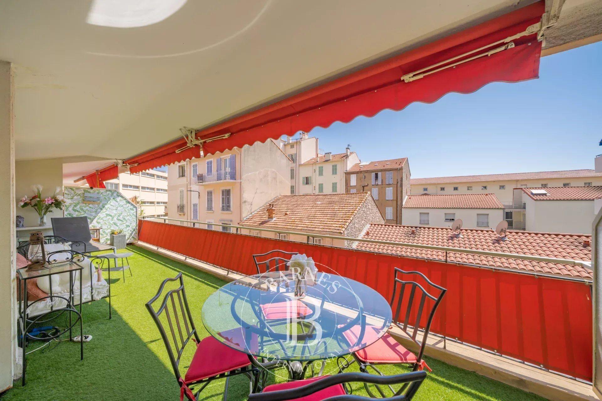 Exclusive - Cannes - 1 Bedroom - Center