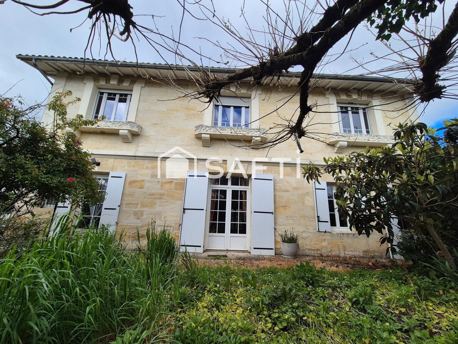Maison à vendre, 210m², Ambarès-et-Lagrave