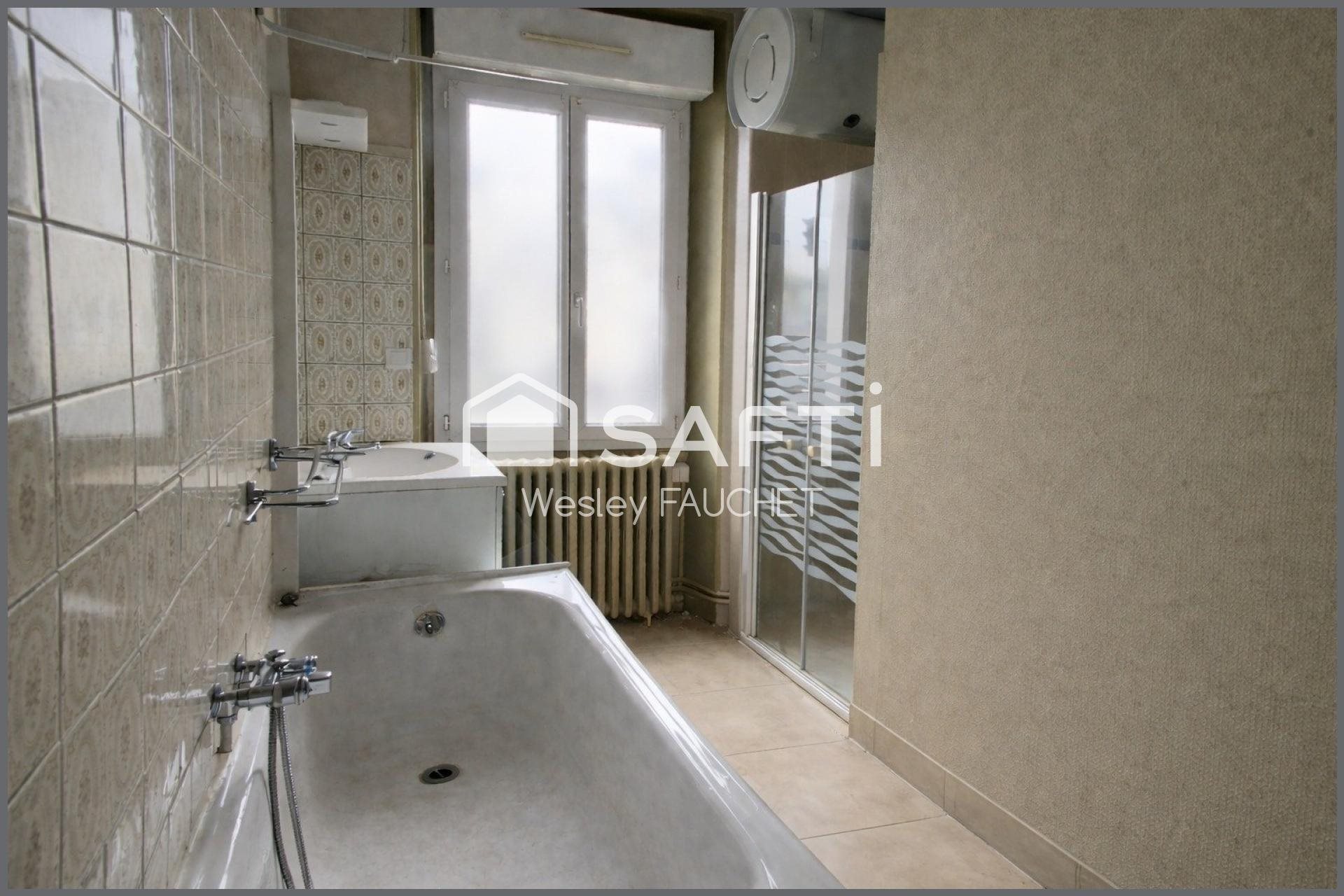 Maison à vendre, 122m², Châteauroux
