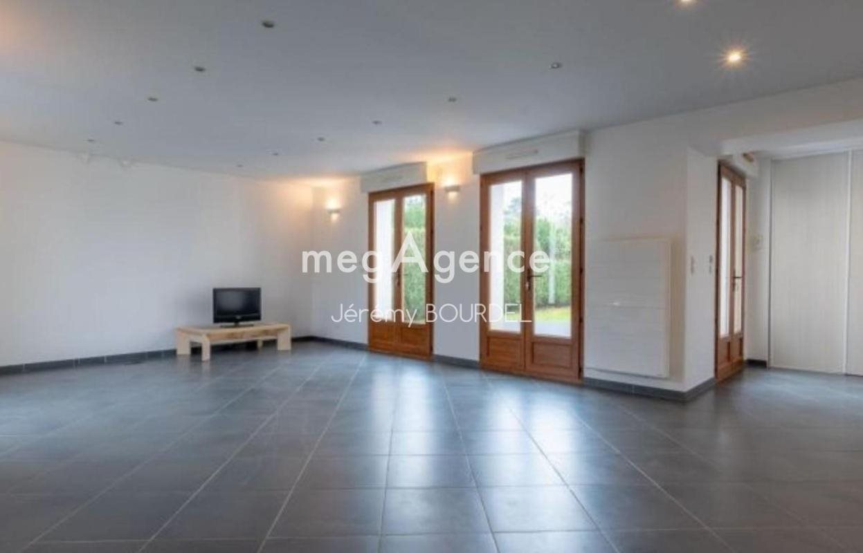 Maison à vendre, 212m², Condé-sur-Vesgre