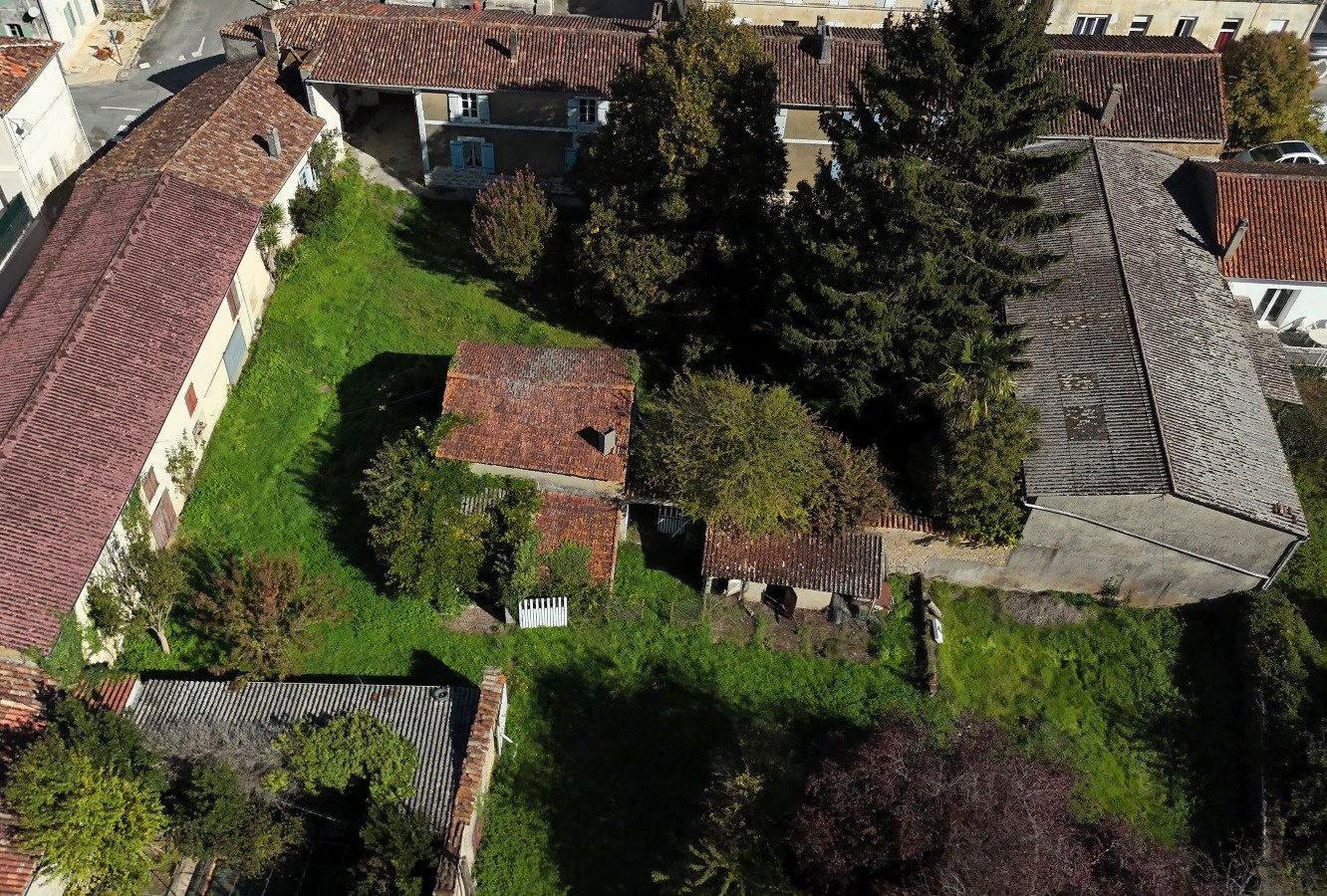 Maison à vendre, 302m², Ecoyeux